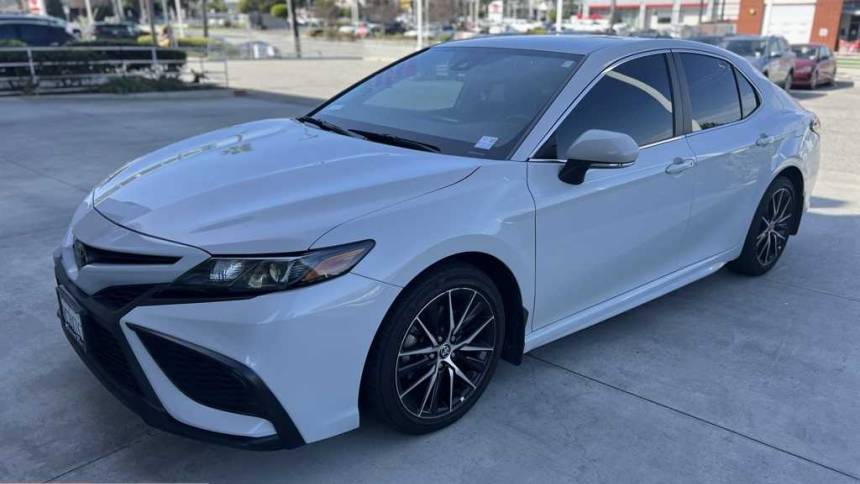 2022 Toyota Camry SE — Sedan — 24,359 mi — Torrance, CA