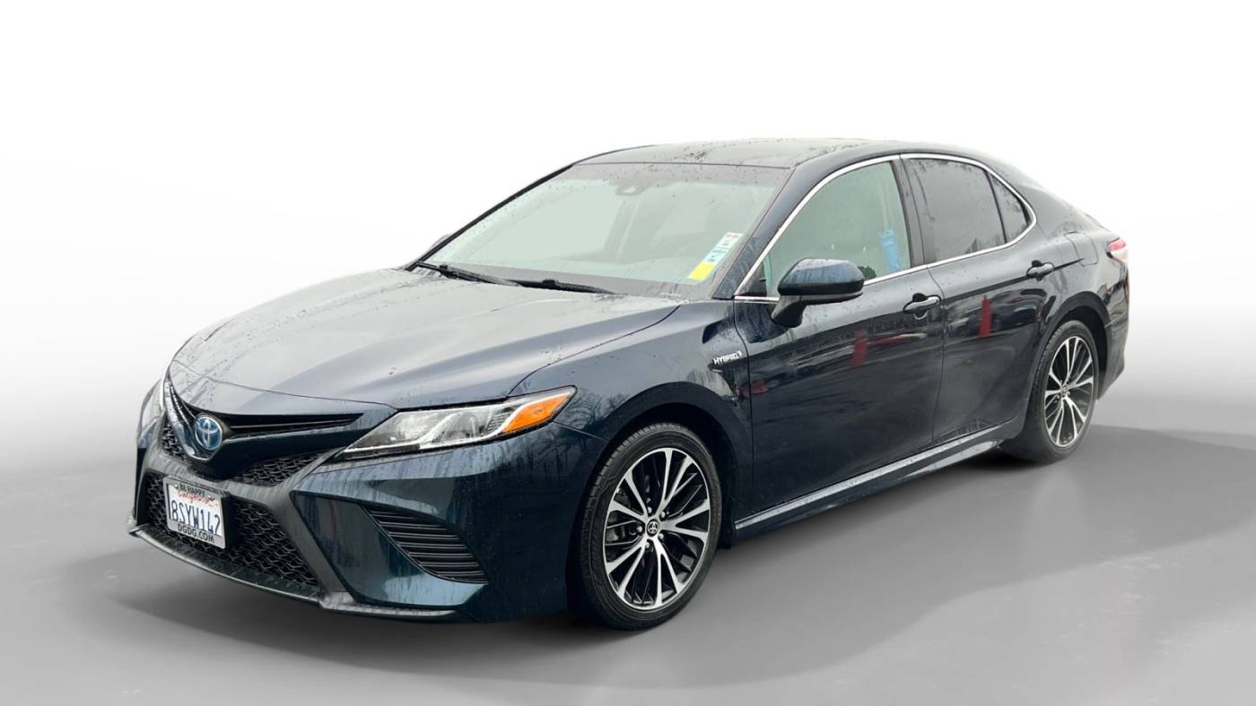 2020 Toyota Camry Hybrid SE — Sedan — 50,412 mi — San Jose, CA