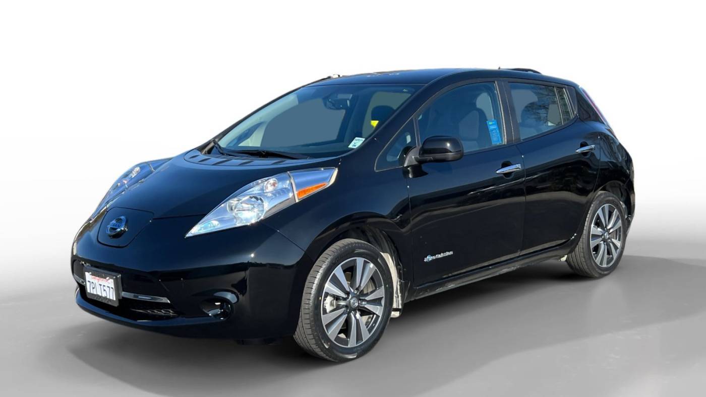 2015 Nissan LEAF SV — Hatchback — 25,462 mi — San Jose, CA
