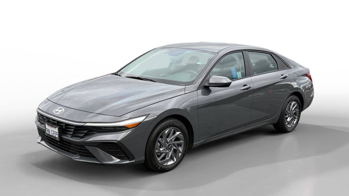 2024 Hyundai Elantra SEL — Sedan — 4,780 mi — San Jose, CA