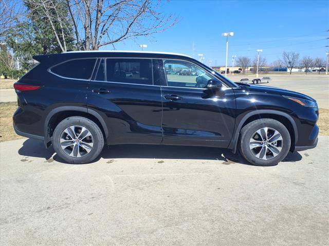 2022 Toyota Highlander XLE — SUV — 22,898 mi — Grimes, IA