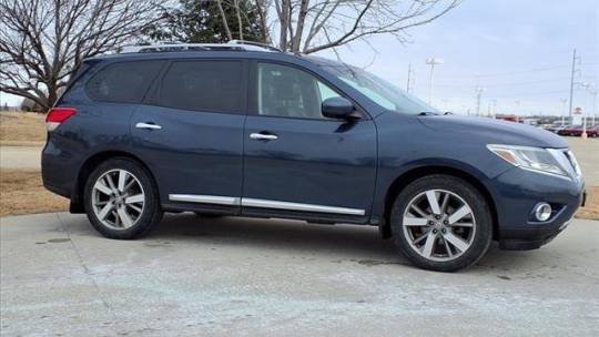 2015 Nissan Pathfinder Platinum — SUV — 101,767 mi — Grimes, IA