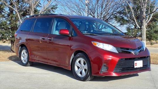 2020 Toyota Sienna LE — Minivan — 93,512 mi — Grimes, IA