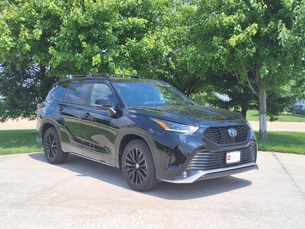 2024 Toyota Highlander XSE — SUV — 14,401 mi — Grimes, IA