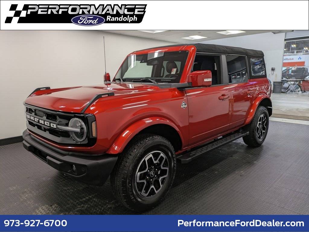 2024 Ford Bronco Outer Banks