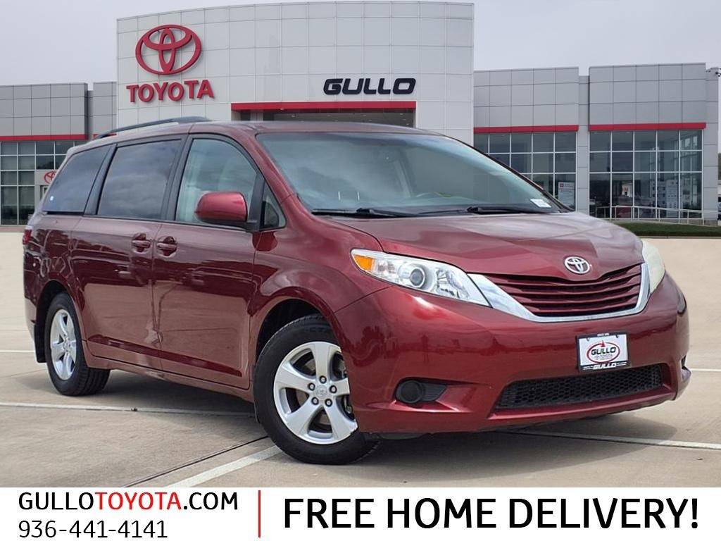 2017 Toyota Sienna L — Minivan — 86,436 mi — Conroe, TX