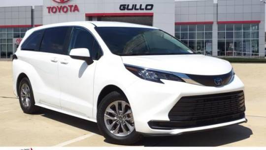 2023 Toyota Sienna LE — Minivan — 73,881 mi — Conroe, TX