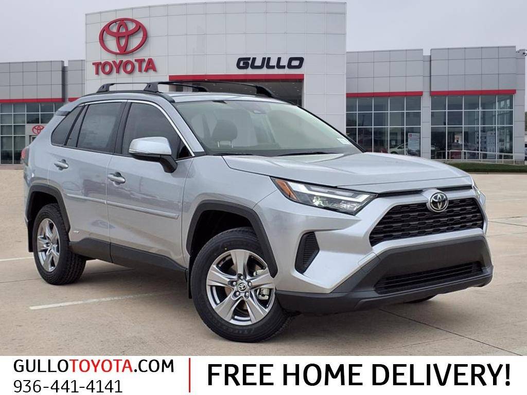 2025 Toyota RAV4 Hybrid XLE — SUV — 3,368 mi — Conroe, TX