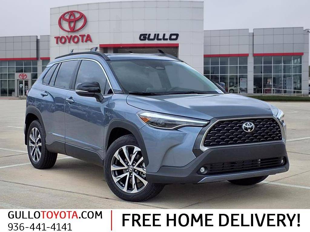 2025 Toyota Corolla Cross XLE — SUV — 15 mi — Conroe, TX