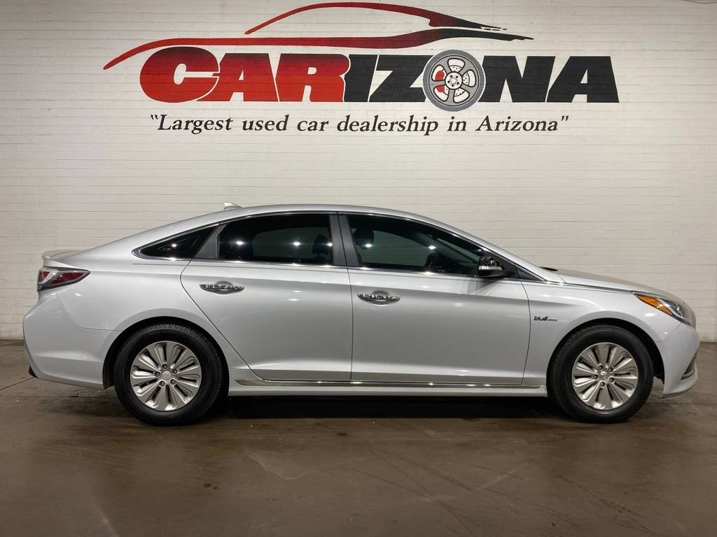 2016 Hyundai Sonata Hybrid SE — Sedan — 93,922 mi — Mesa, AZ