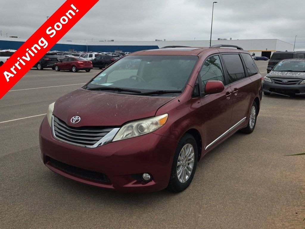 2011 Toyota Sienna XLE — Minivan — 55,589 mi — Mesa, AZ