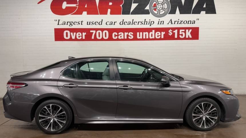 2020 Toyota Camry SE — Sedan — 118,019 mi — Mesa, AZ