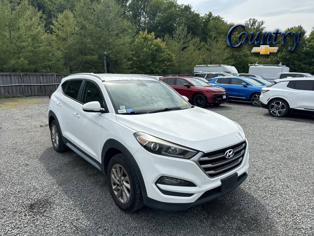 2017 Hyundai Tucson SE Plus — SUV — 87,162 mi — Warrenton, VA