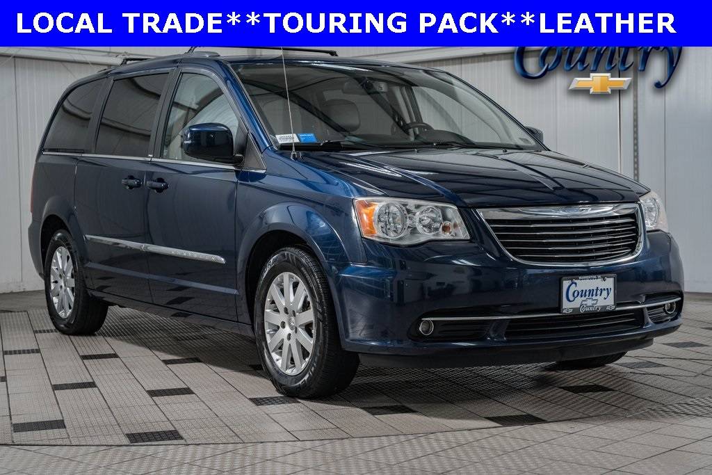2014 Chrysler Town & Country Touring — Minivan — 135,488 mi — Warrenton, VA