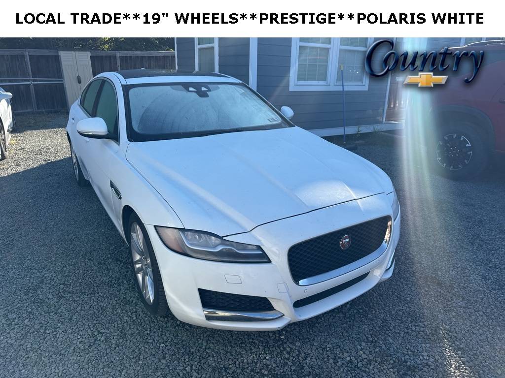 2017 Jaguar XF