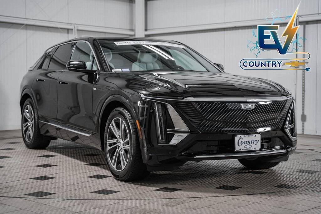 2024 Cadillac LYRIQ Luxury — SUV — 8,930 mi — Warrenton, VA