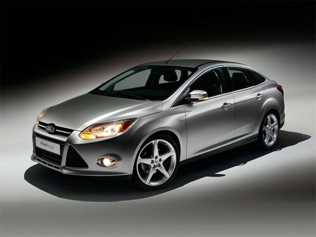 2013 Ford Focus S — Sedan — 218,829 mi — Warrenton, VA