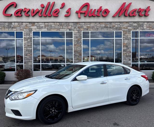 2017 Nissan Altima 2.5 — Sedan — 136,196 mi — Grand Junction, CO