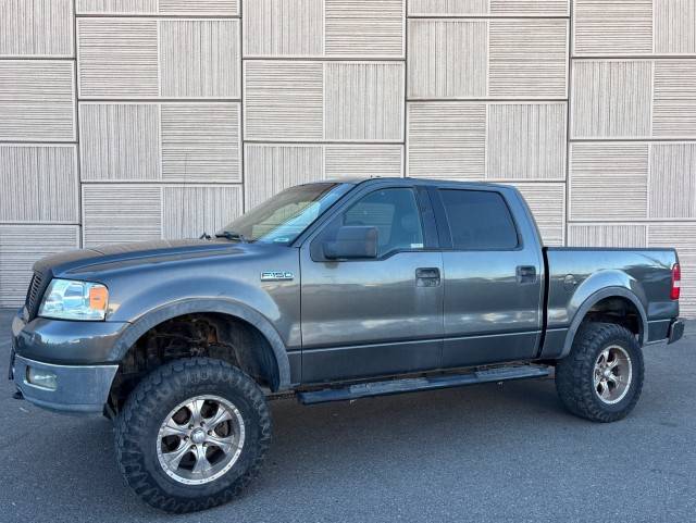 2004 Ford F-150 XLT