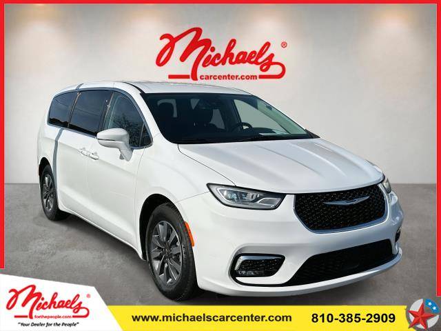 2022 Chrysler Pacifica Hybrid Touring L — Minivan — 89,683 mi — Fort Gratiot, MI