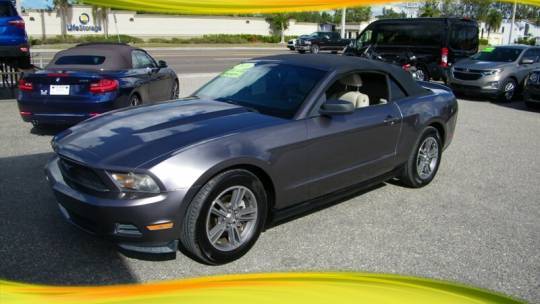 2010 Ford Mustang V6 Premium — Convertible — 121,714 mi — Sarasota, FL