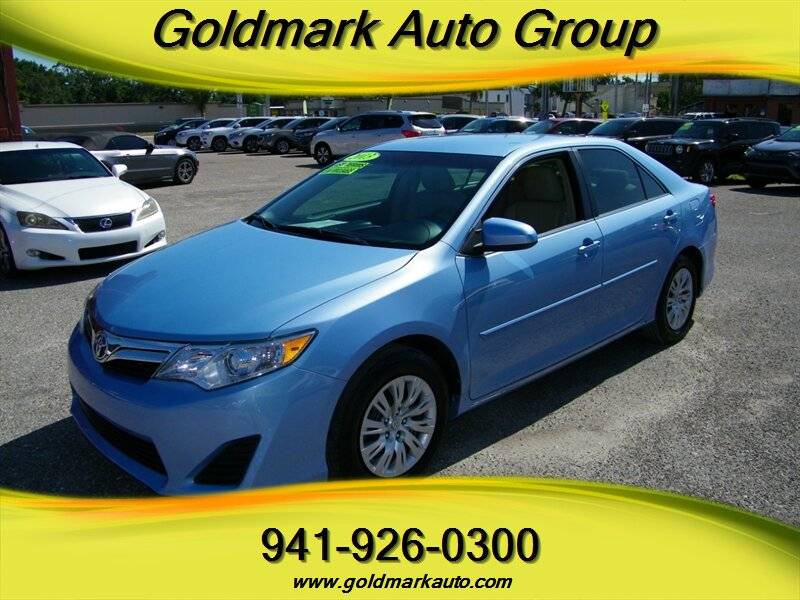 2013 Toyota Camry LE — Sedan — 45,729 mi — Sarasota, FL