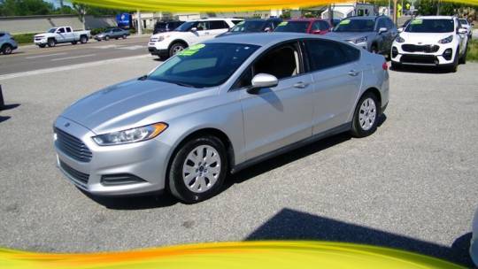 2014 Ford Fusion S — Sedan — 168,656 mi — Sarasota, FL