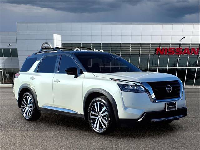 2024 Nissan Pathfinder Platinum — SUV — 10,286 mi — Omaha, NE