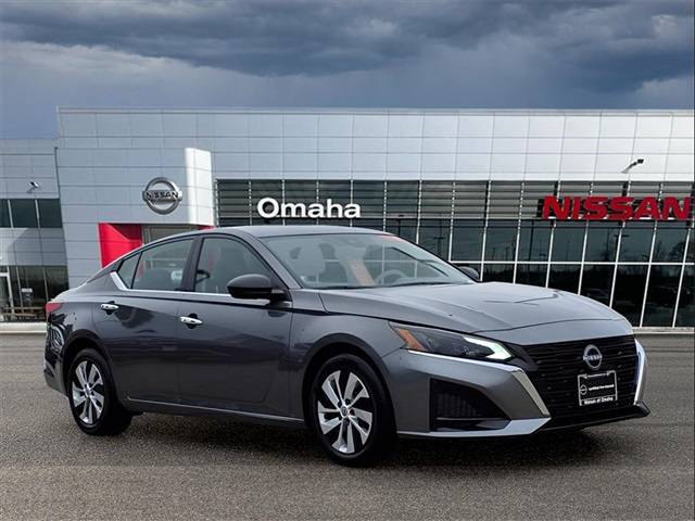 2025 Nissan Altima S — Sedan — 2,214 mi — Omaha, NE