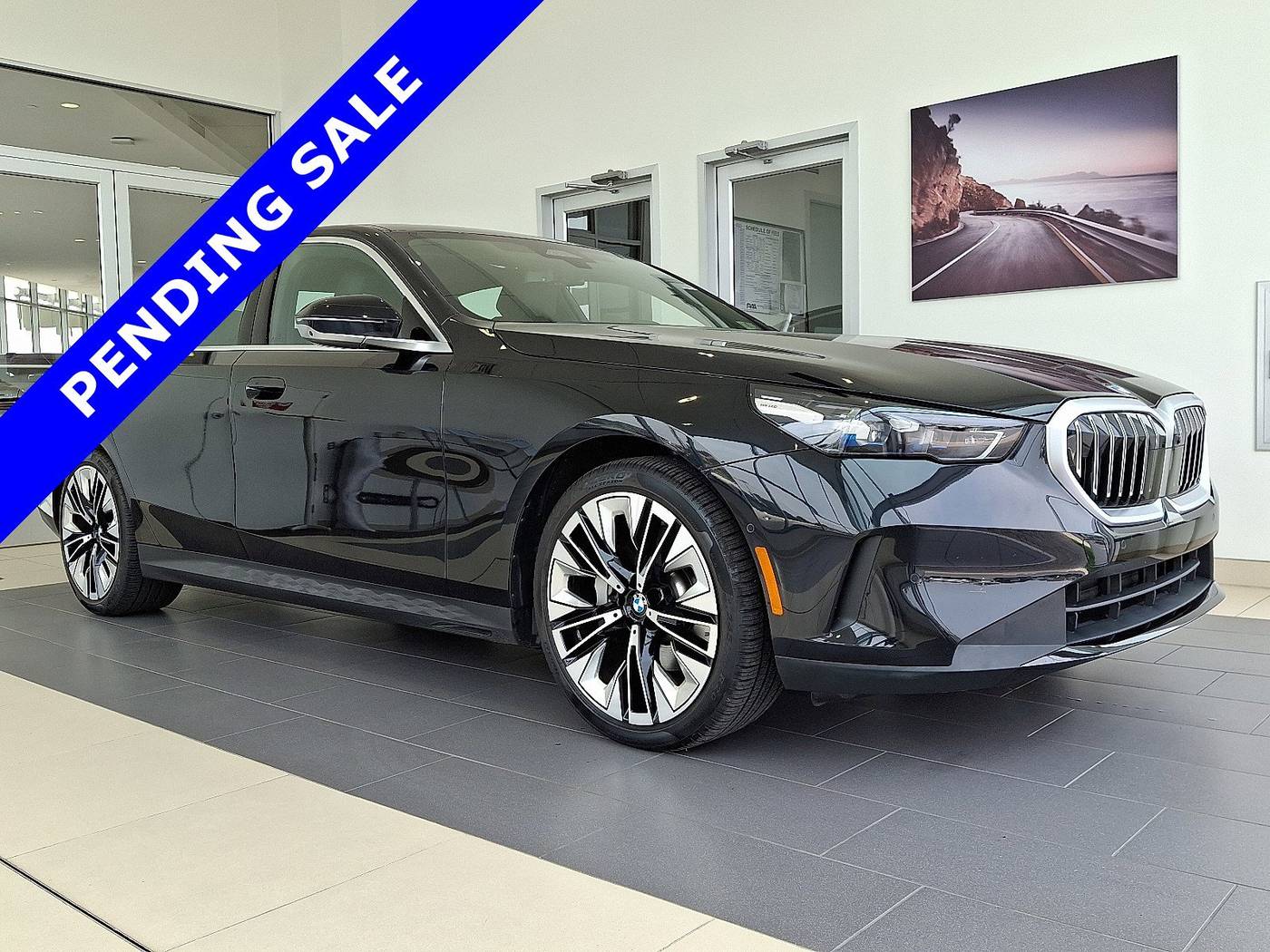 2025 BMW 5 Series 530i — Sedan — 5,915 mi — Lancaster, PA
