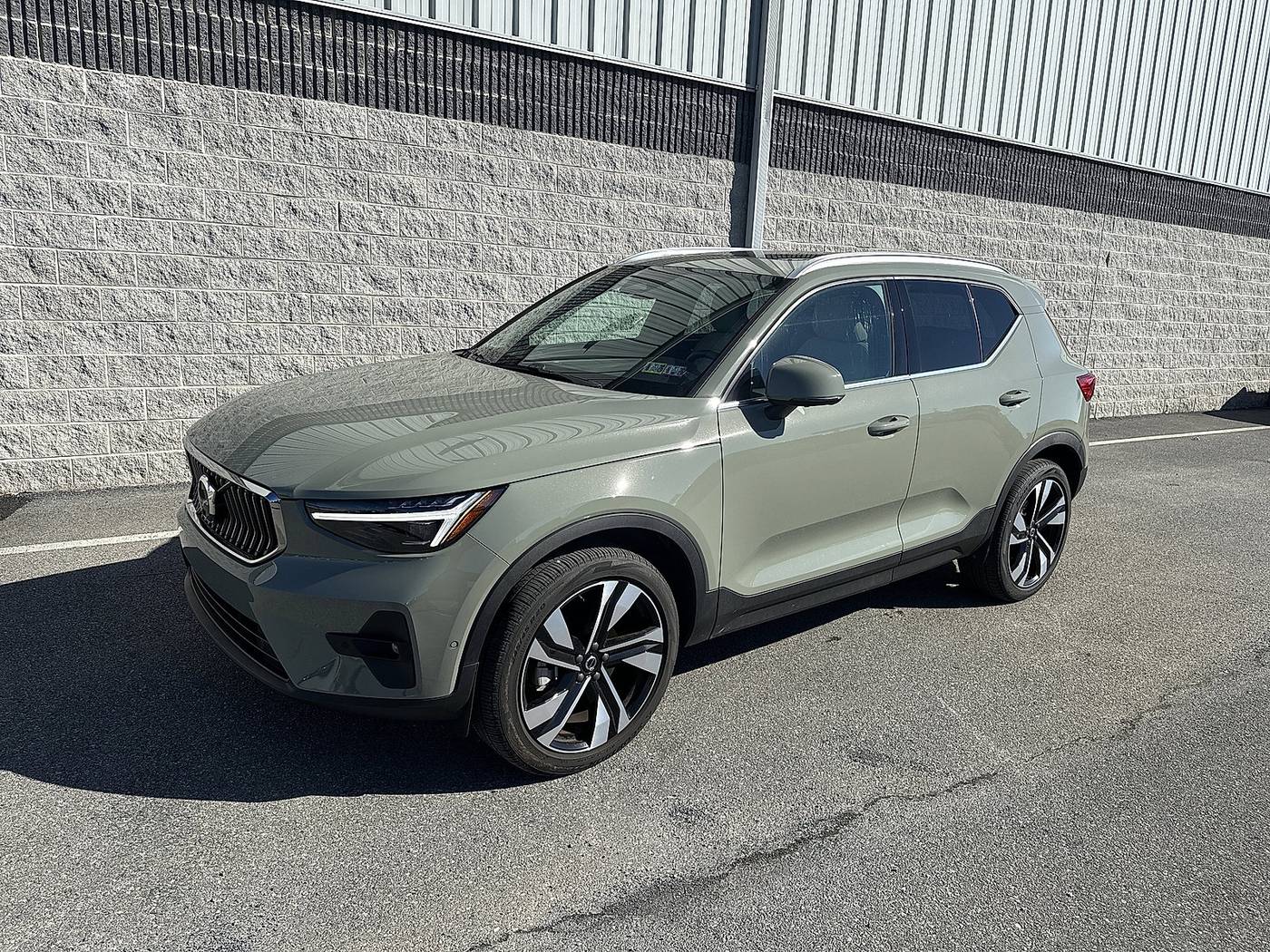 2025 Volvo XC40 Ultra — SUV — 7,700 mi — Lancaster, PA