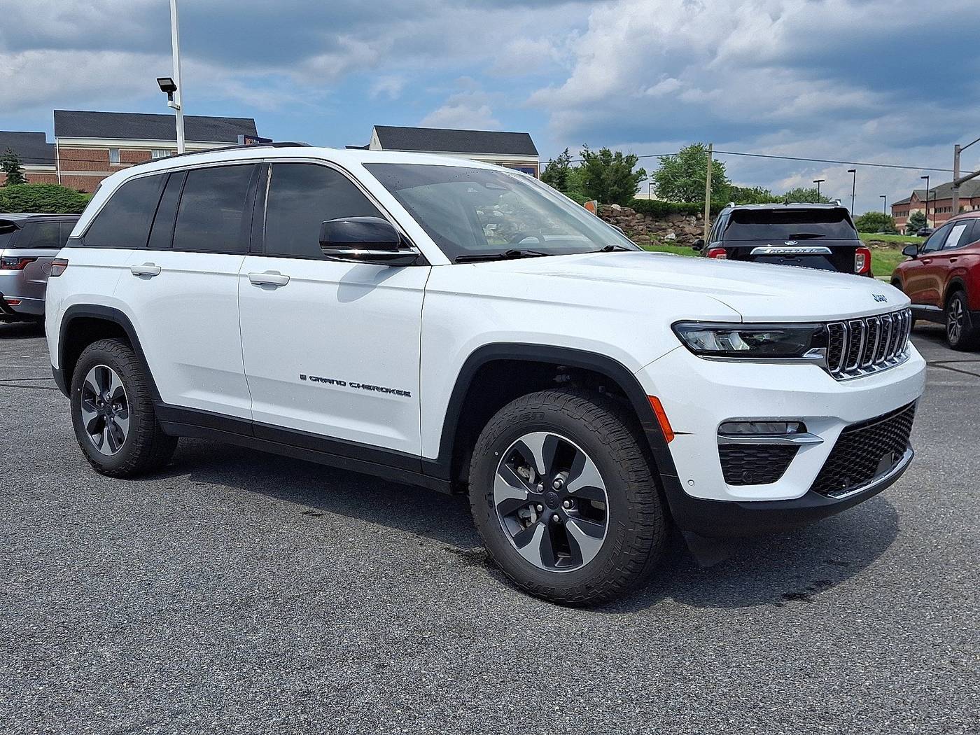 2022 Jeep Grand Cherokee 4xe — SUV — 4,074 mi — Lancaster, PA