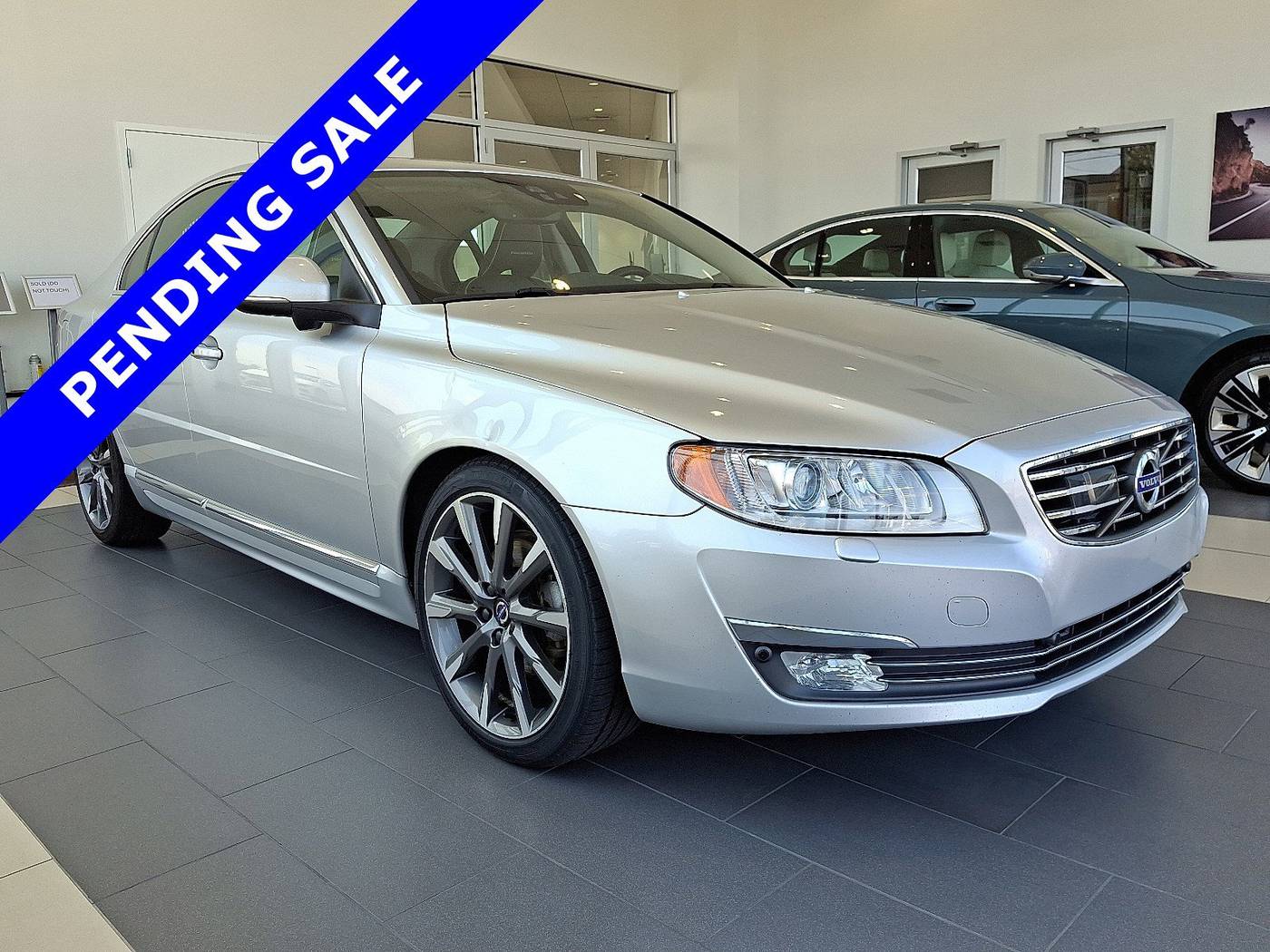 2016 Volvo S80 Platinum — Sedan — 137,734 mi — Lancaster, PA