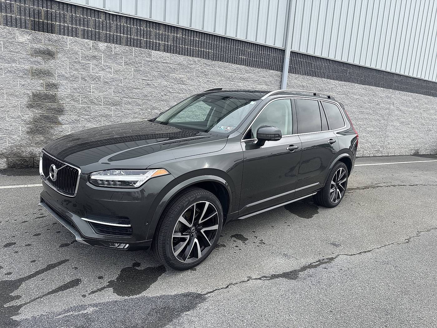 2018 Volvo XC90 Momentum — SUV — 89,696 mi — Lancaster, PA