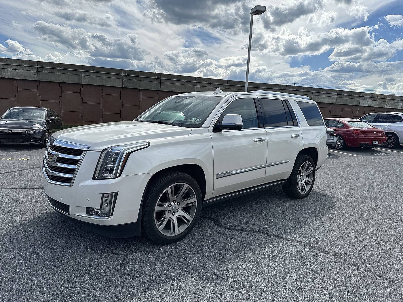 2015 Cadillac Escalade Premium — SUV — 83,599 mi — Lancaster, PA