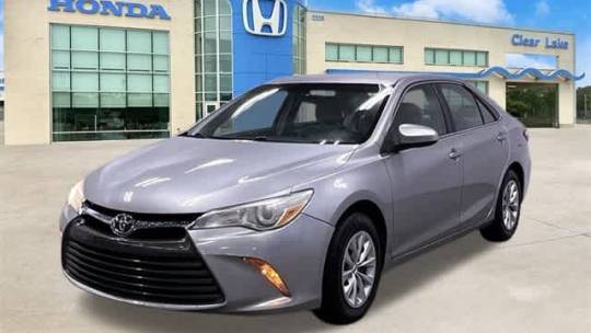 2016 Toyota Camry LE — Sedan — 182,949 mi — League City, TX
