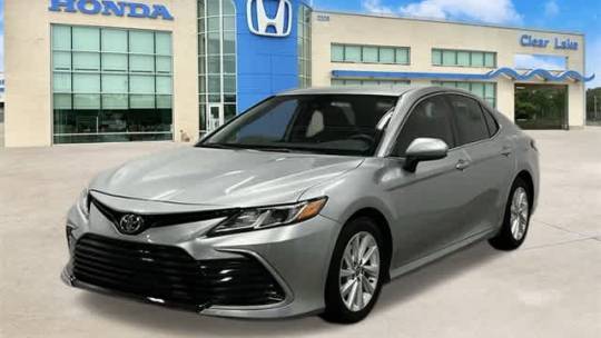 2023 Toyota Camry LE — Sedan — 29,083 mi — League City, TX
