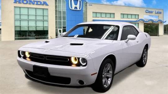 2022 Dodge Challenger SXT — Coupe — 49,768 mi — League City, TX