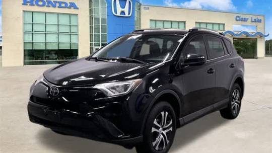 2017 Toyota RAV4 LE — SUV — 129,809 mi — League City, TX