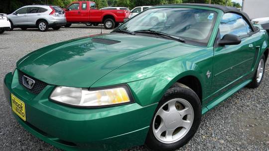 1999 Ford Mustang Base — Convertible — 134,854 mi — New Philadelphia, OH