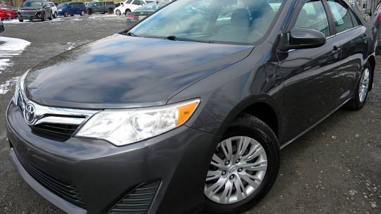 2012 Toyota Camry LE — Sedan — 101,746 mi — New Philadelphia, OH