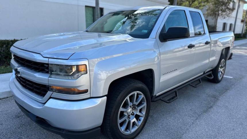 2016 Chevrolet Silverado 1500 Custom — Pickup Truck — 88,495 mi — Oakland Park, FL