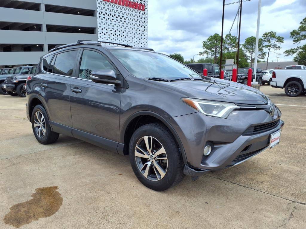 2017 Toyota RAV4 XLE — SUV — 75,163 mi — Houston, TX