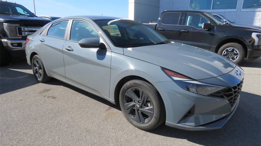 2022 Hyundai Elantra SEL — Sedan — 45,812 mi — Cookeville, TN