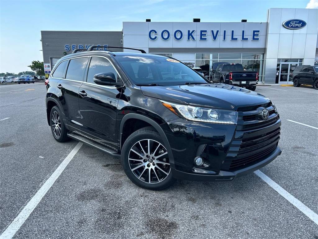 2018 Toyota Highlander SE V6 — SUV — 108,438 mi — Cookeville, TN