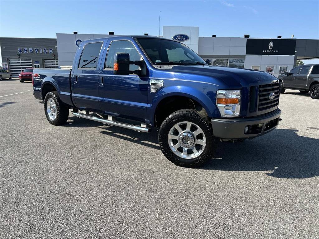 2009 Ford Super Duty F-250 FX4 — Pickup Truck — 261,462 mi — Cookeville, TN