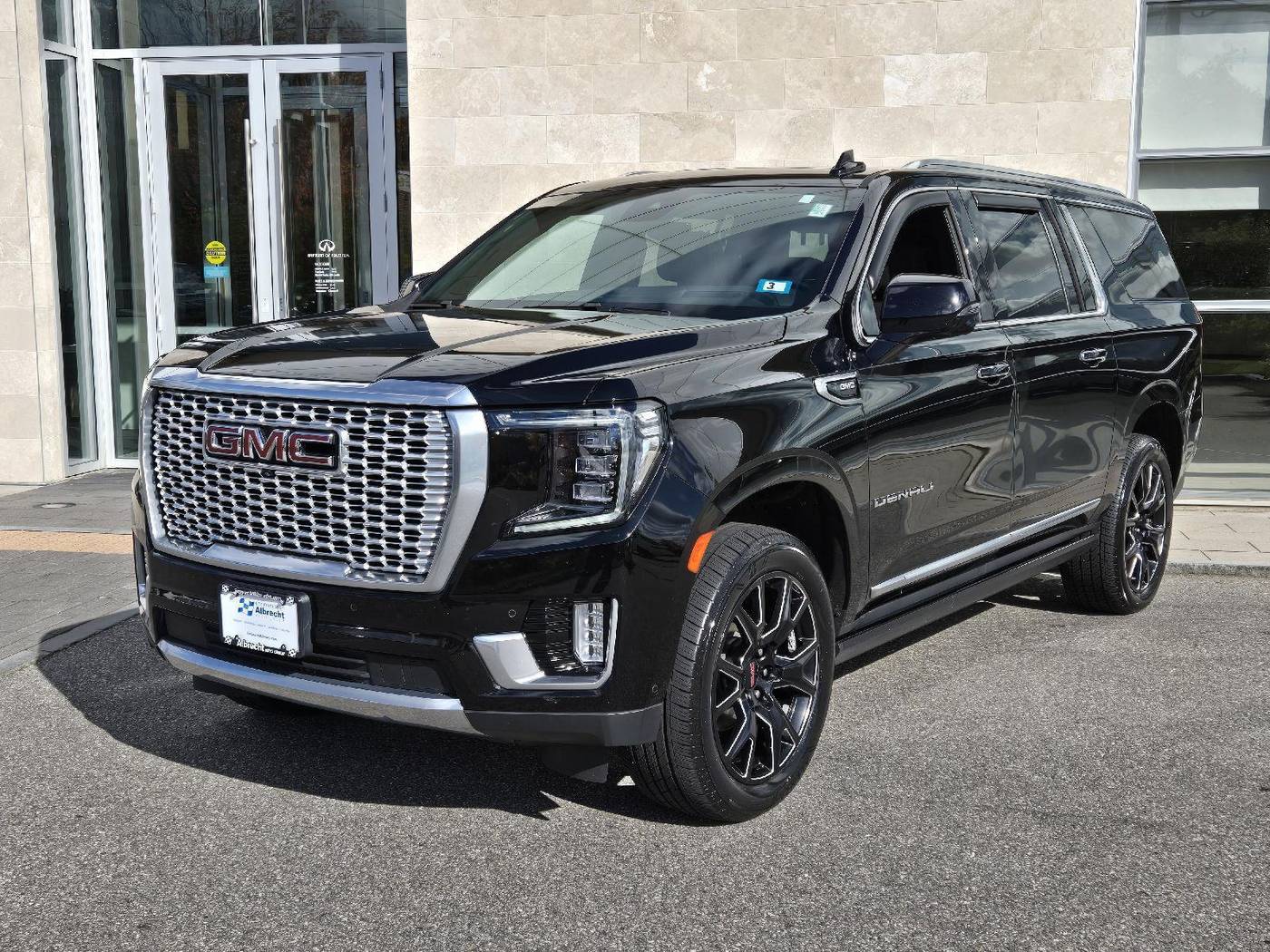 2023 GMC Yukon Denali — SUV — 46,354 mi — Nashua, NH