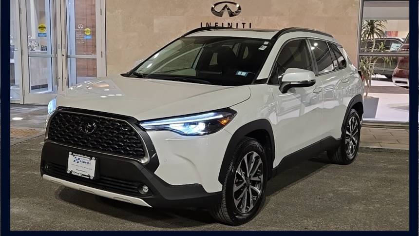 2022 Toyota Corolla Cross XLE — SUV — 16,648 mi — Nashua, NH