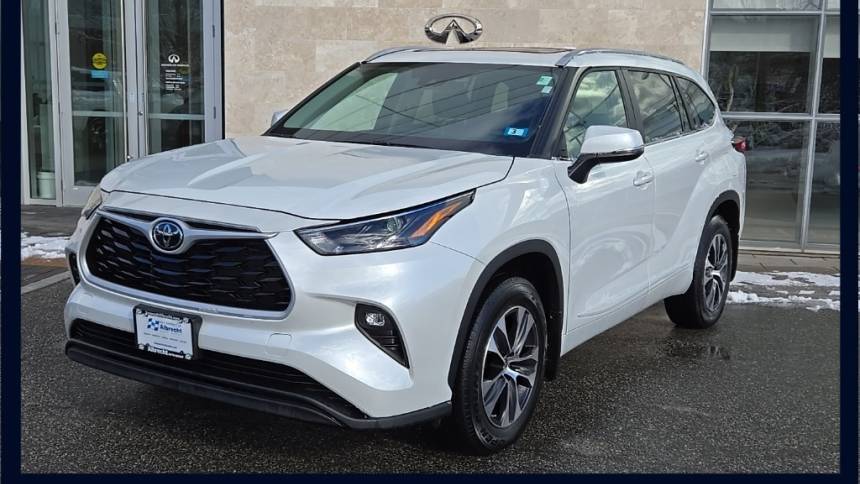 2023 Toyota Highlander XLE — SUV — 9,914 mi — Nashua, NH