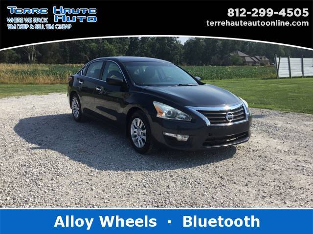 2013 Nissan Altima 2.5 S — Sedan — 98,193 mi — Terre Haute, IN